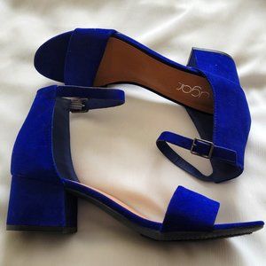 Block Heel Strapped Sandal